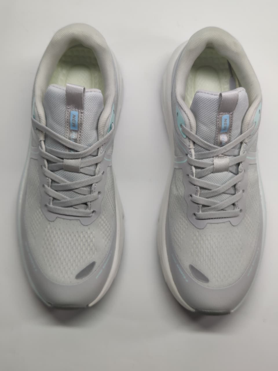 AR Kicks Running Shoes Light Gray Luxury Collection