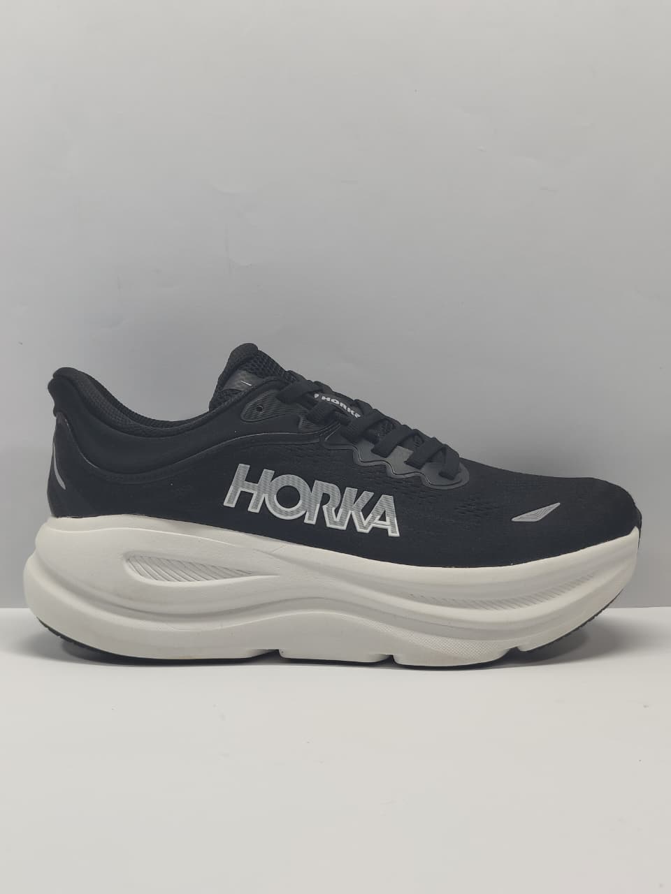 Horka Bondi 9 Running Shoes