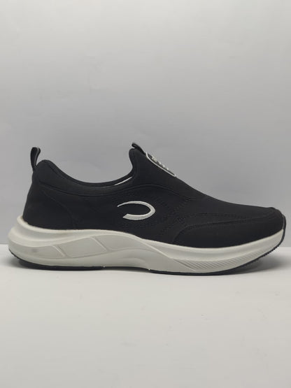 AR Kicks Comfort Flex Slip-On Sneakers (Black/White)