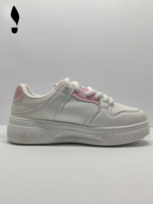 Nike Woman Sneakers Gamma Force Pink and White