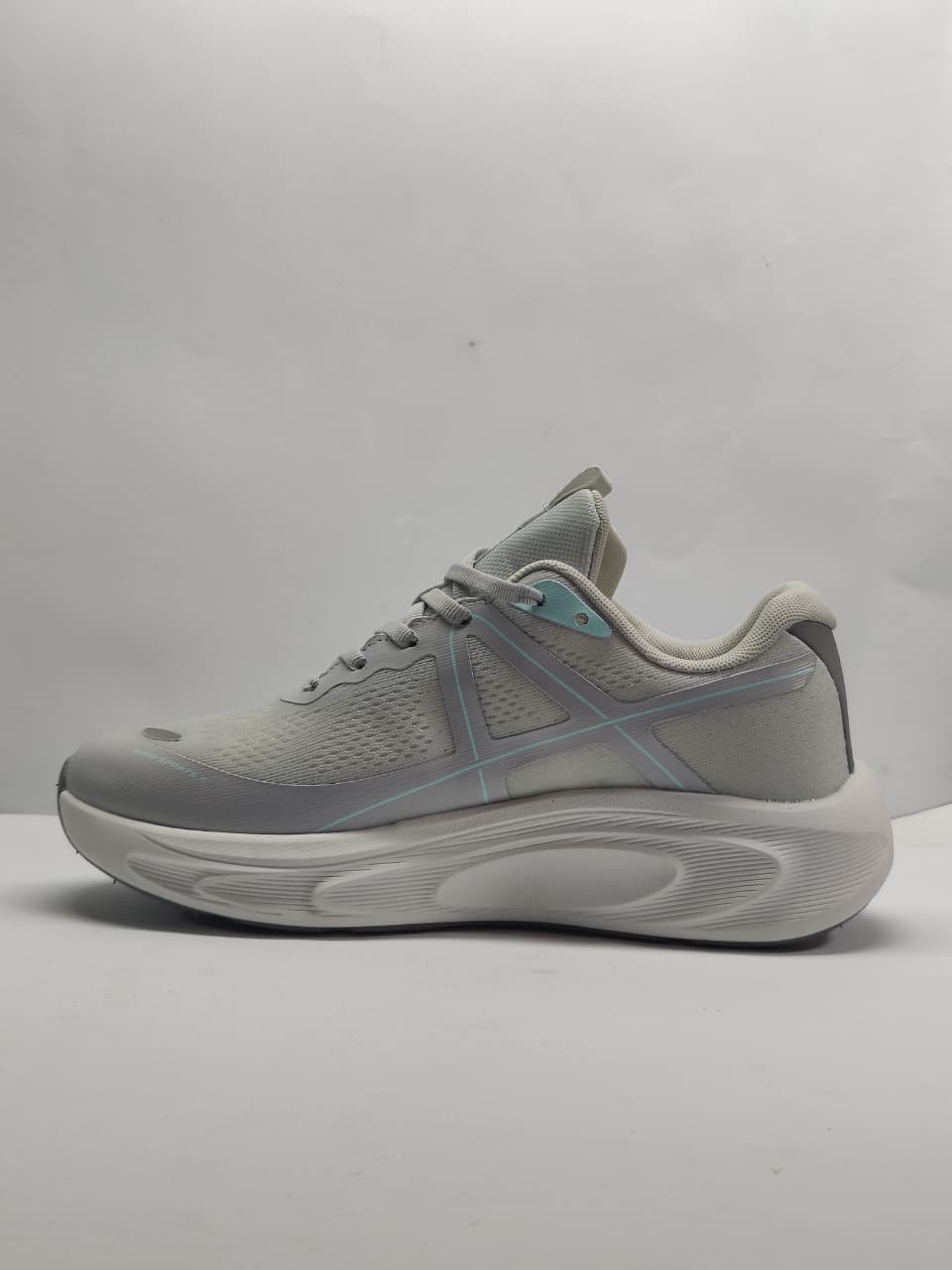 AR Kicks Running Shoes Light Gray Luxury Collection