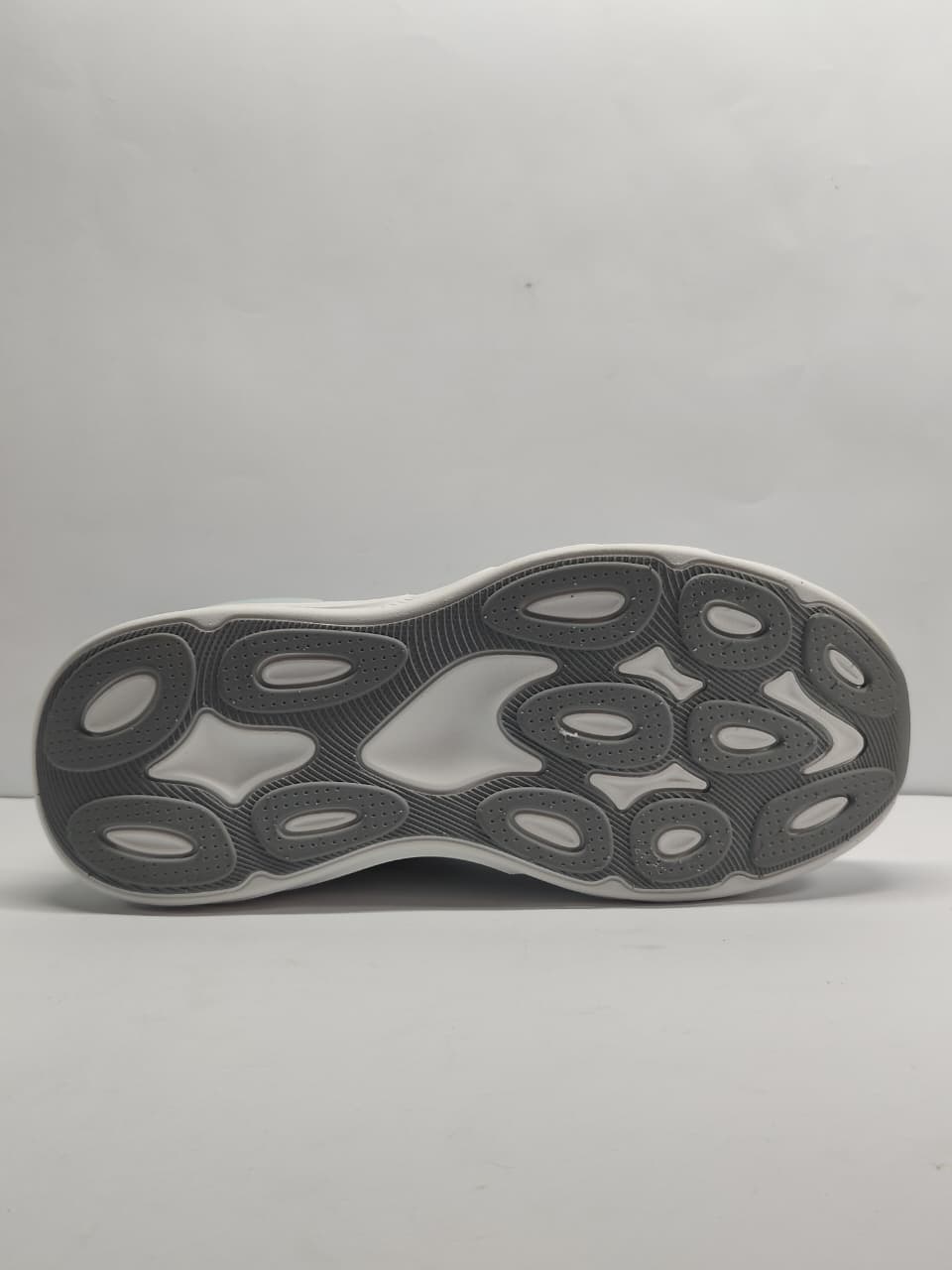 AR Kicks Running Shoes Light Gray Luxury Collection